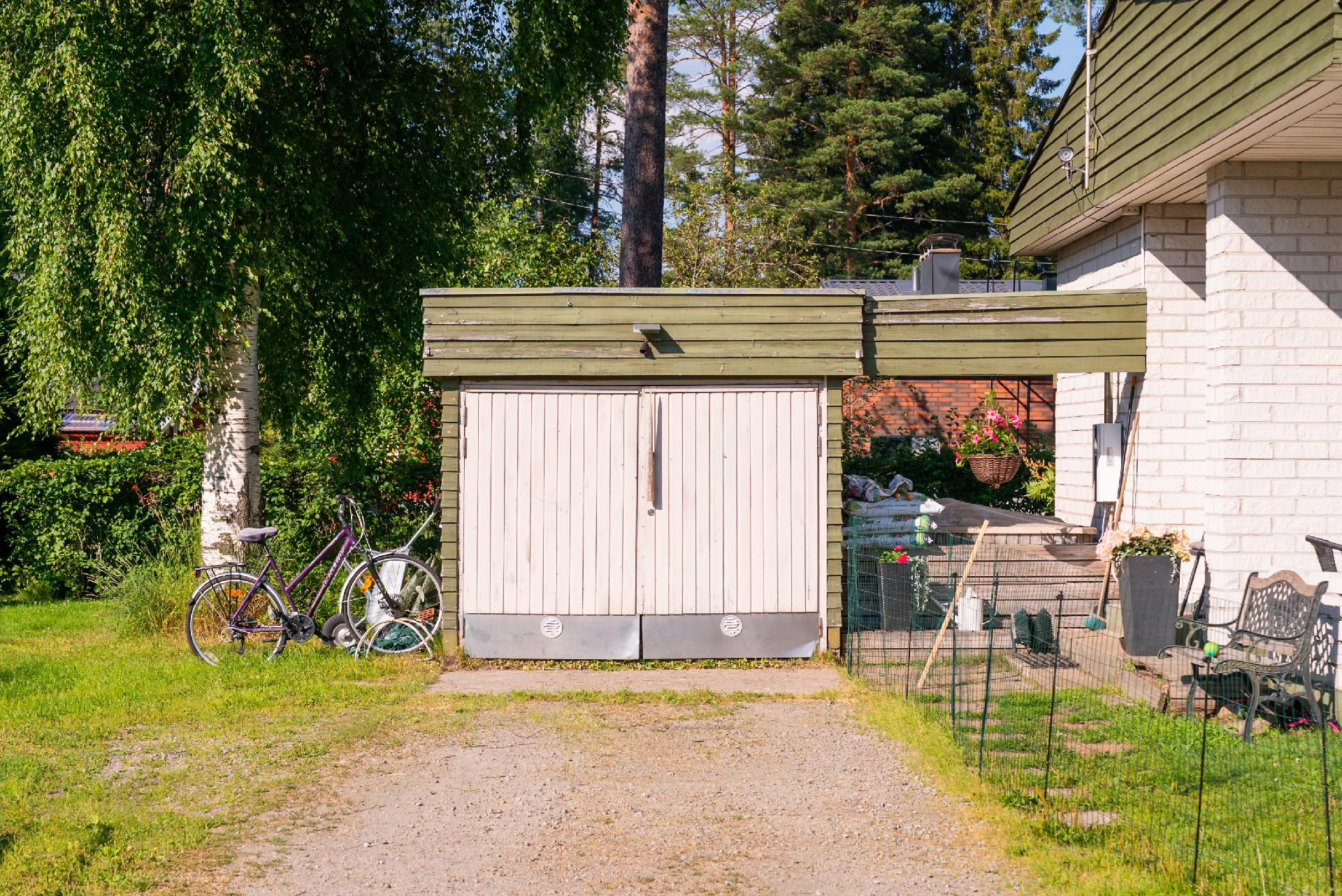 Kenttämiehentie 5, Tikkakoski, Jyväskylä