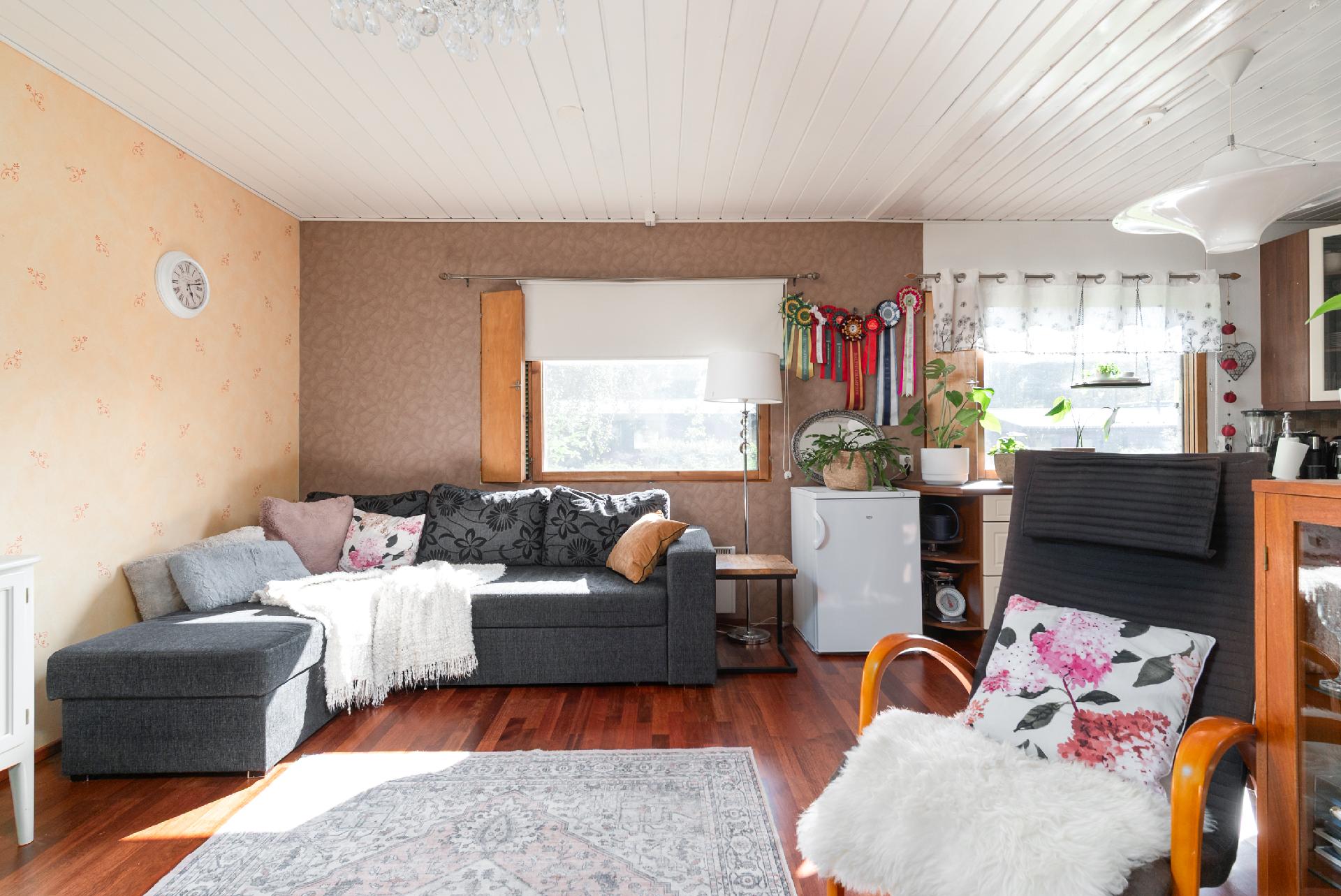 Kenttämiehentie 5, Tikkakoski, Jyväskylä