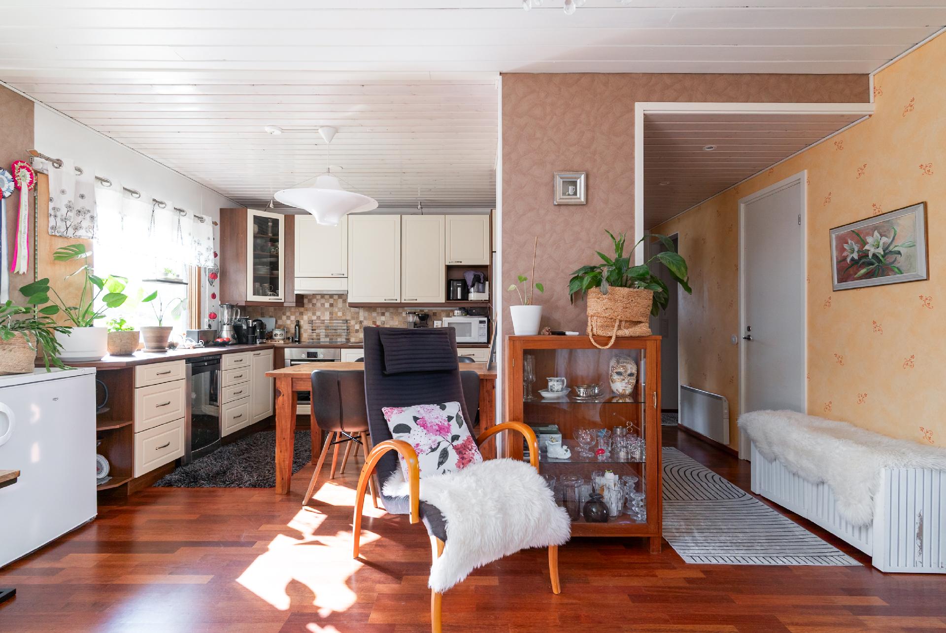 Kenttämiehentie 5, Tikkakoski, Jyväskylä