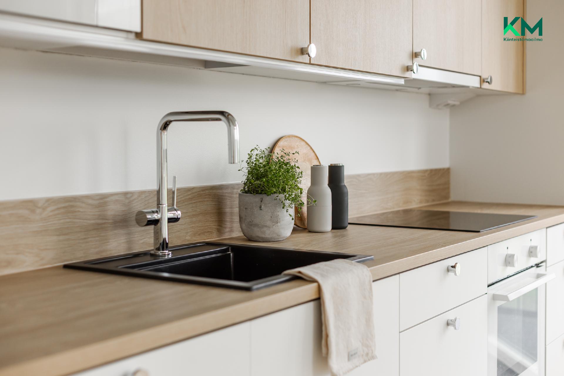 Jalostusasemankatu 13, Rauhalinna, Kaarina