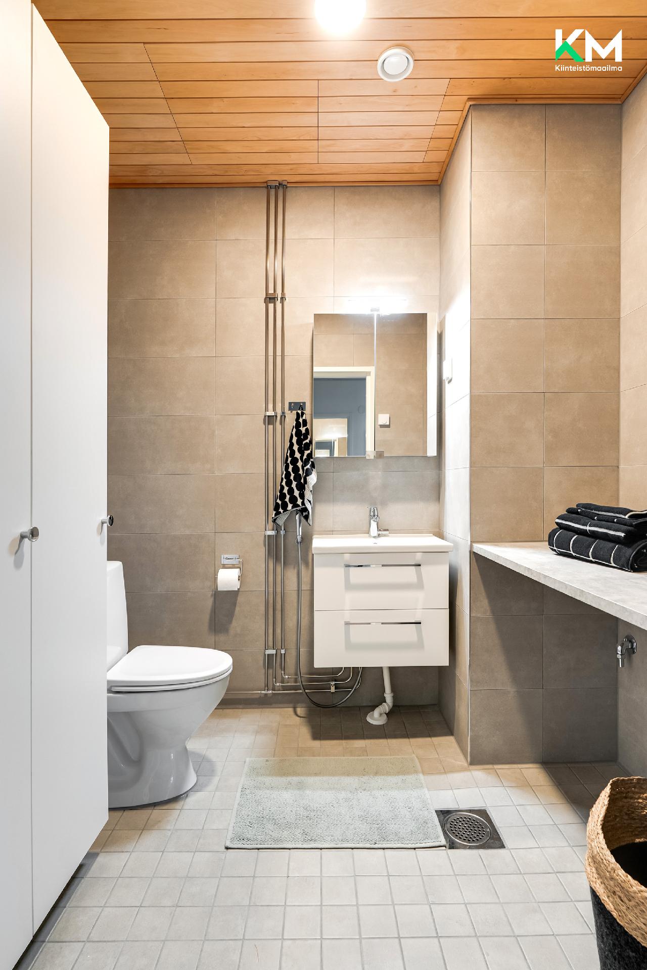 Jalostusasemankatu 13, Rauhalinna, Kaarina