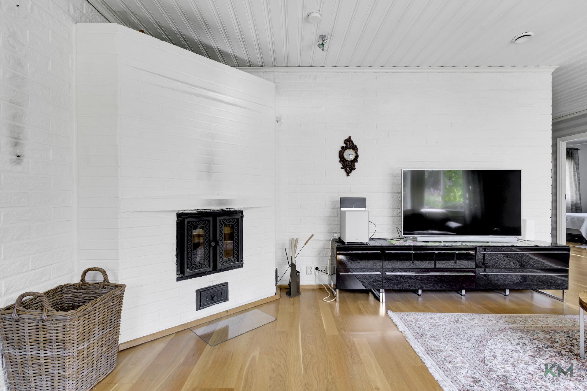 Tuulenkaato 11, Lapinrinne, Rovaniemi