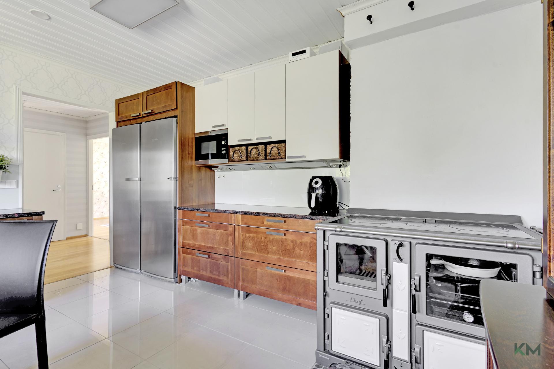 Tuulenkaato 11, Lapinrinne, Rovaniemi