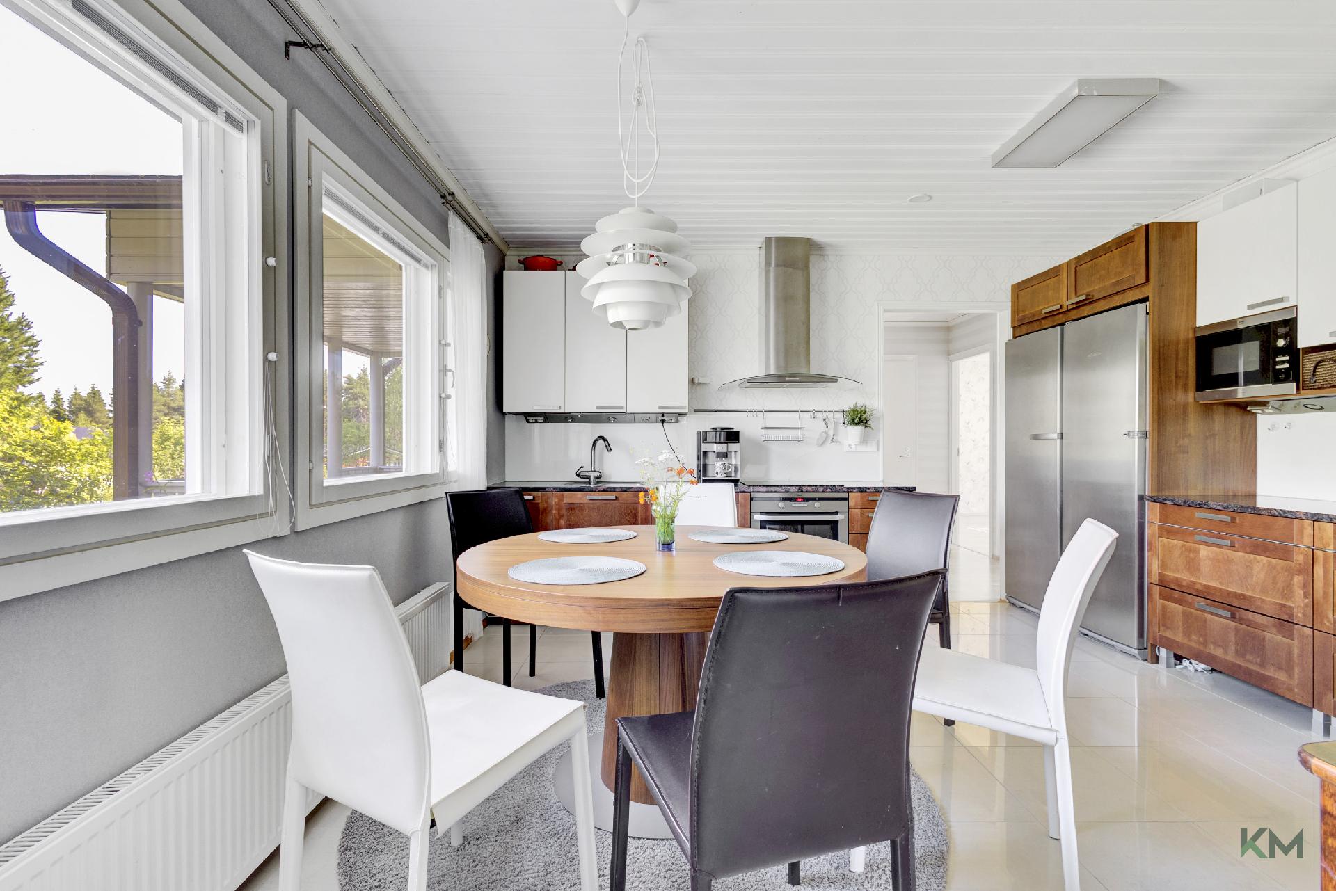 Tuulenkaato 11, Lapinrinne, Rovaniemi