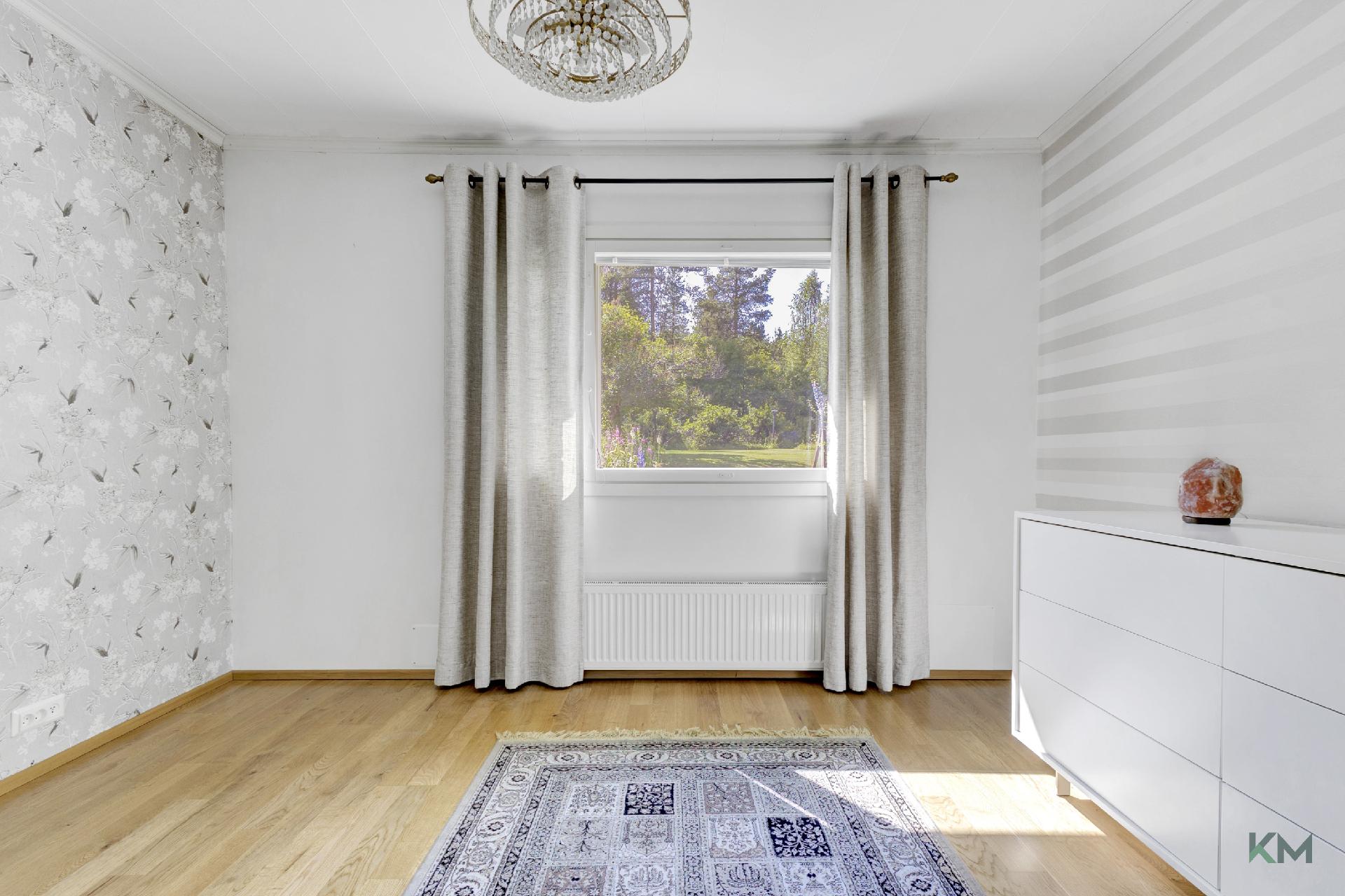 Tuulenkaato 11, Lapinrinne, Rovaniemi