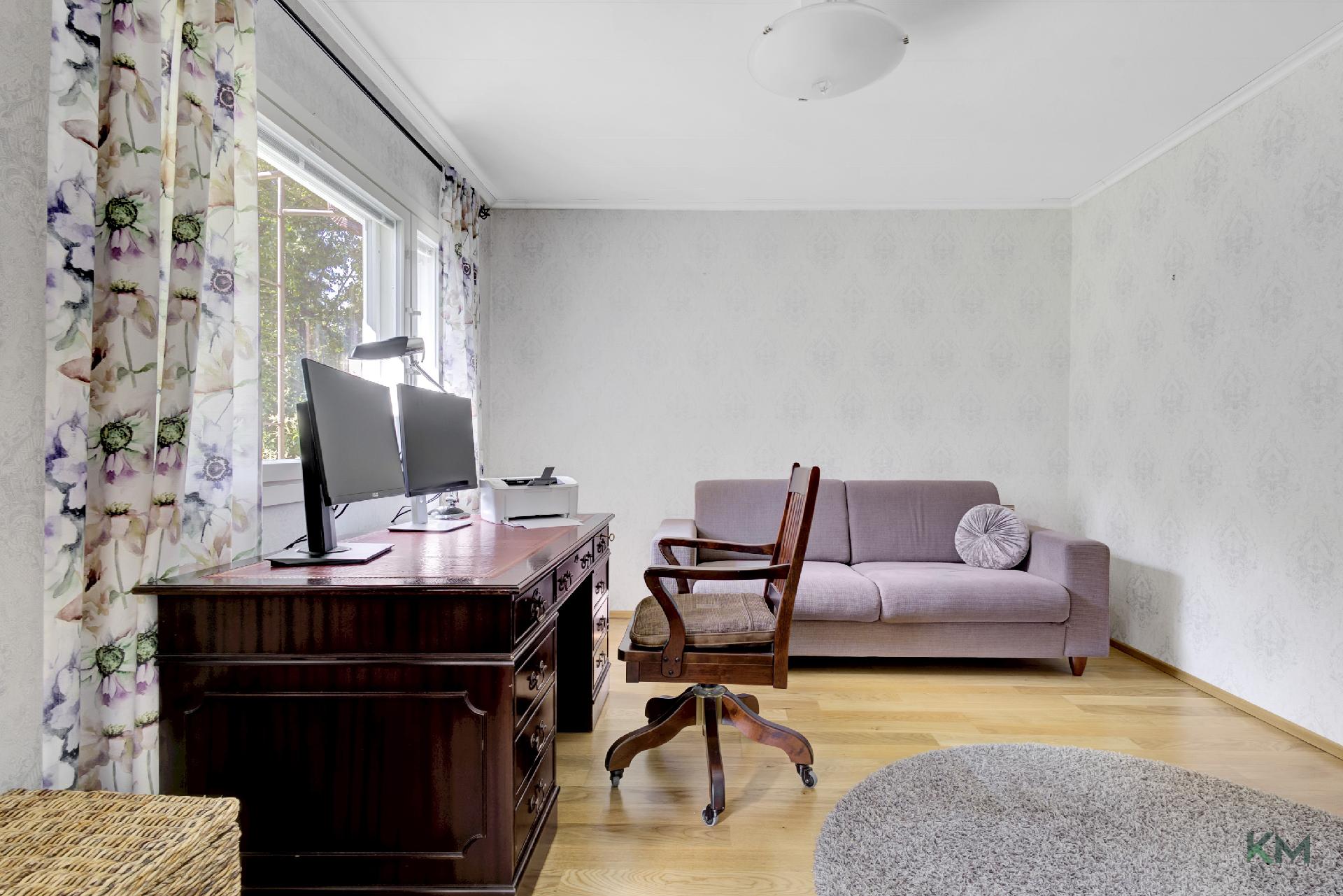 Tuulenkaato 11, Lapinrinne, Rovaniemi