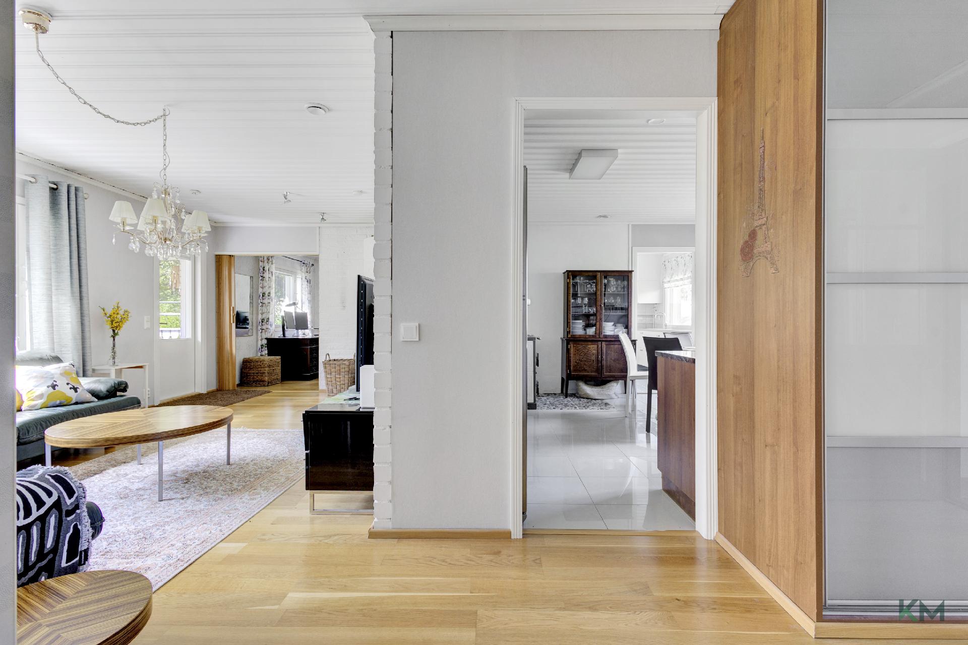 Tuulenkaato 11, Lapinrinne, Rovaniemi