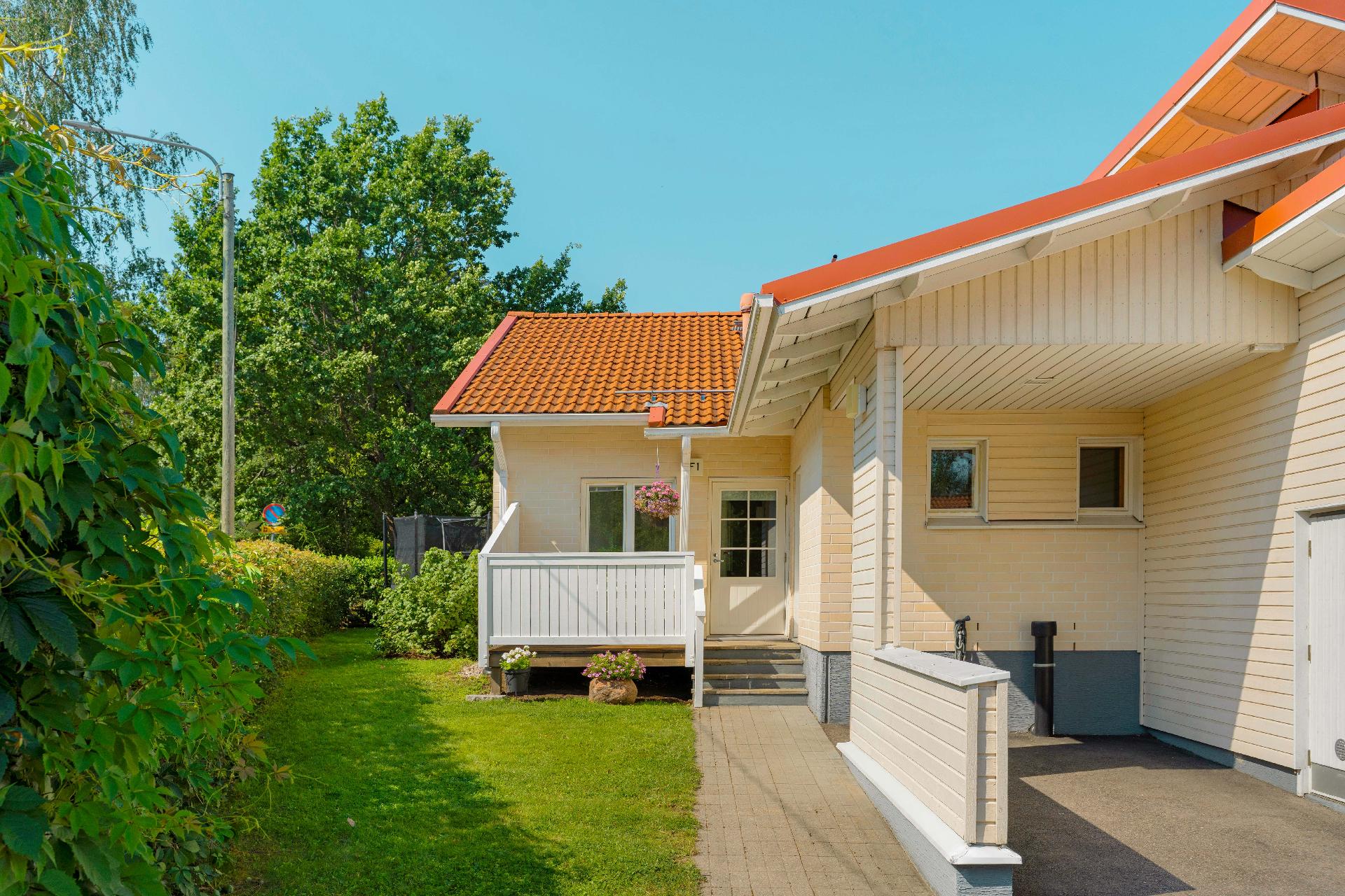 Himalajantie 2, Ilola, Vantaa