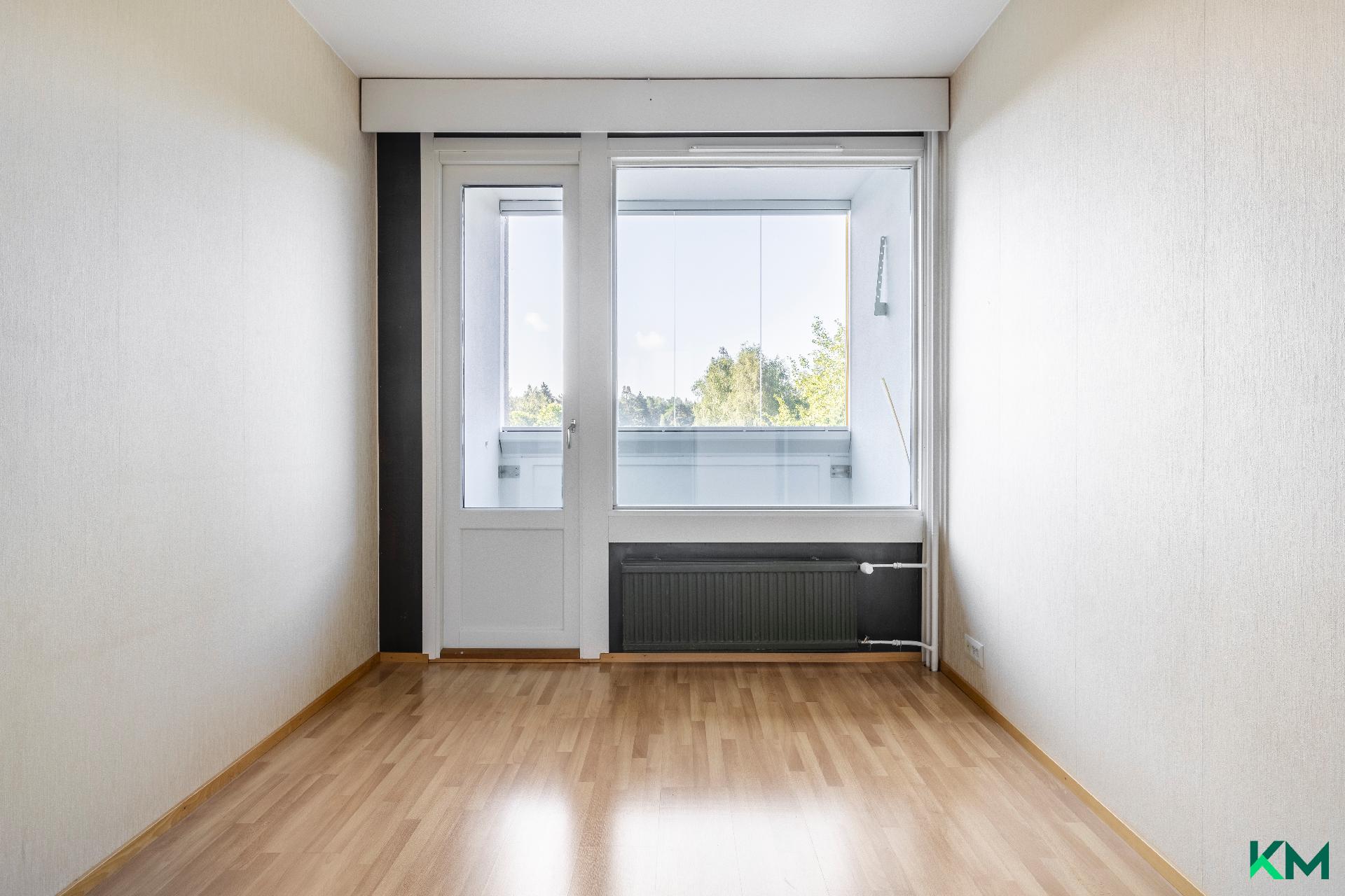 Ilomäentie 11, Laajasalo, Helsinki