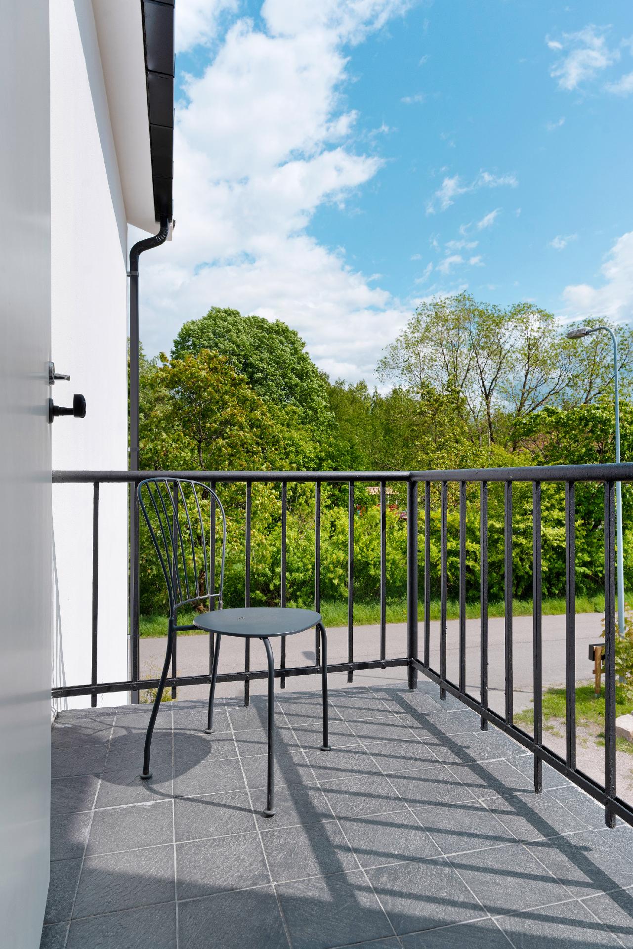 Parveke yläkerrassa