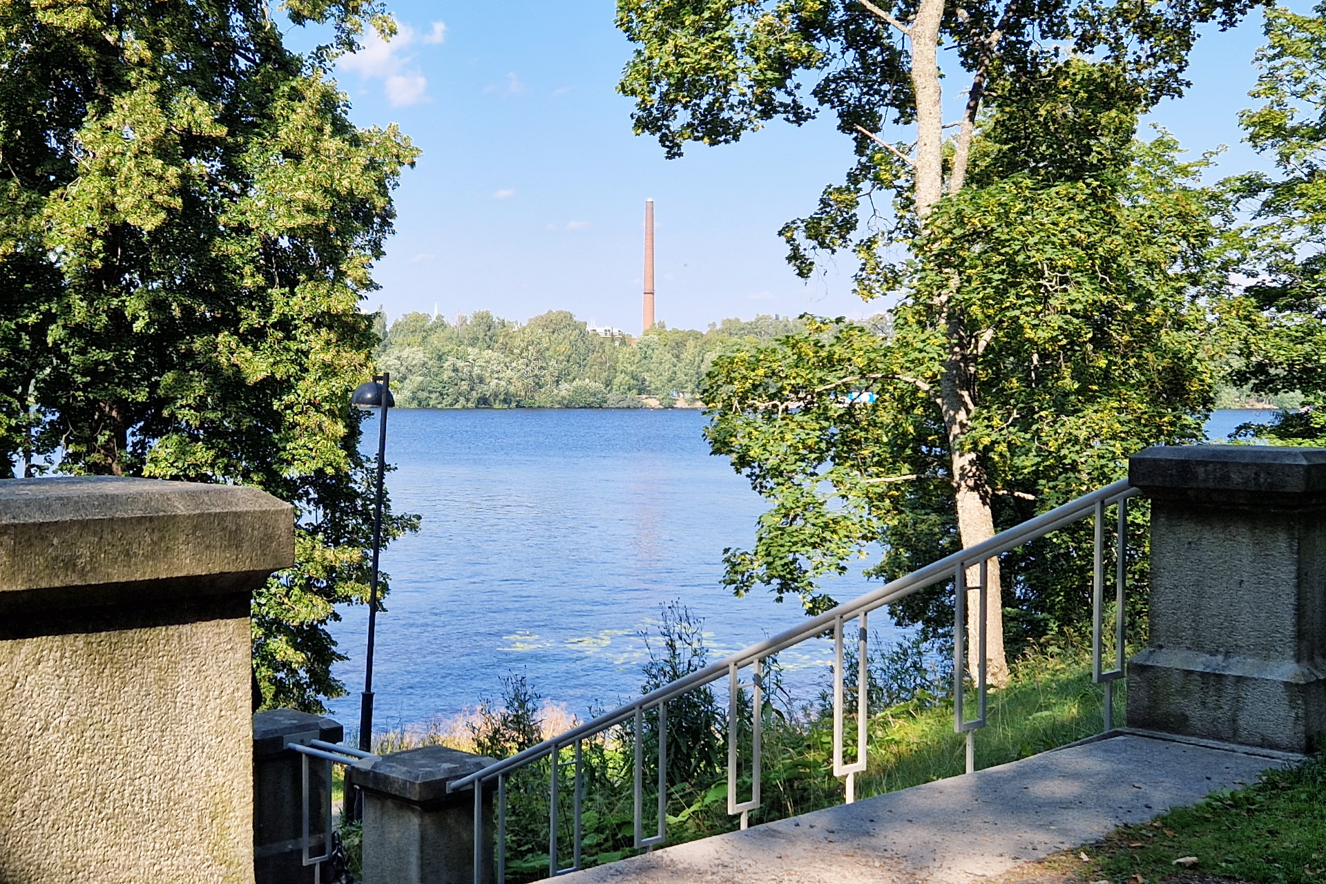 Kartanonpuisto.