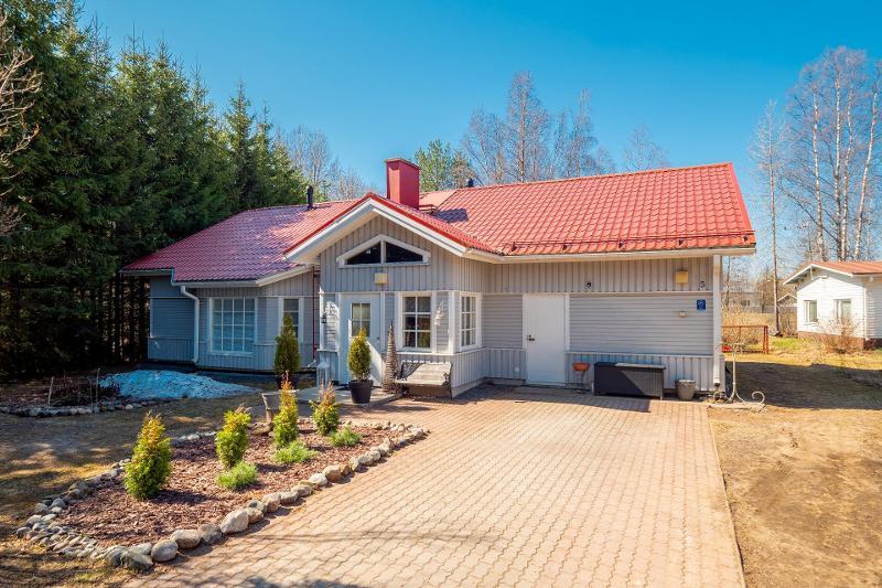 Tyveläntie 5, Herukka, Oulu