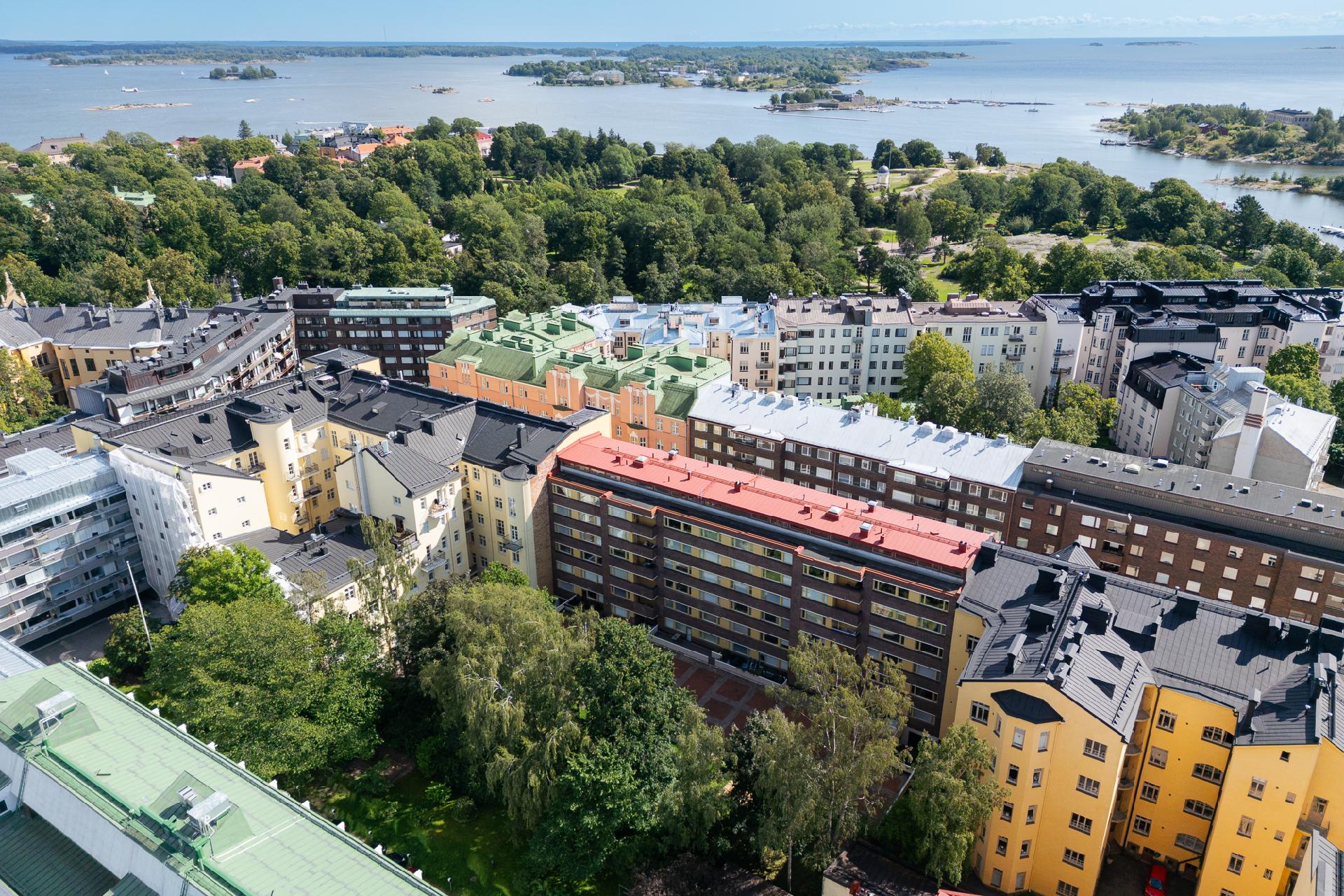 Pietarinkatu 3, Ullanlinna, Helsinki