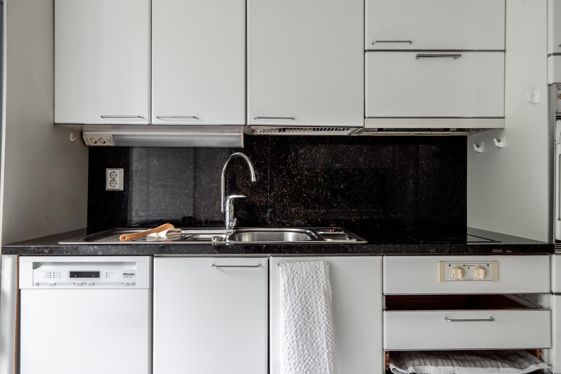 Koskitie 26, Tuira, Oulu