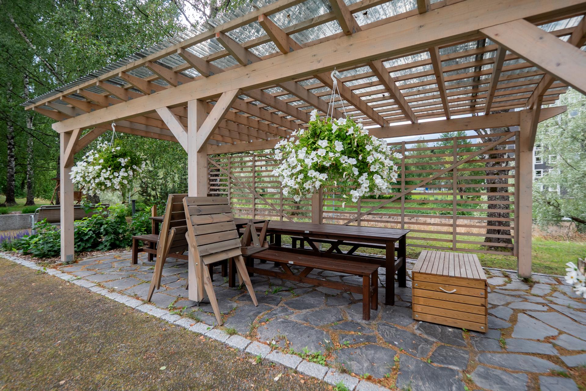 Koskitie 26, Tuira, Oulu