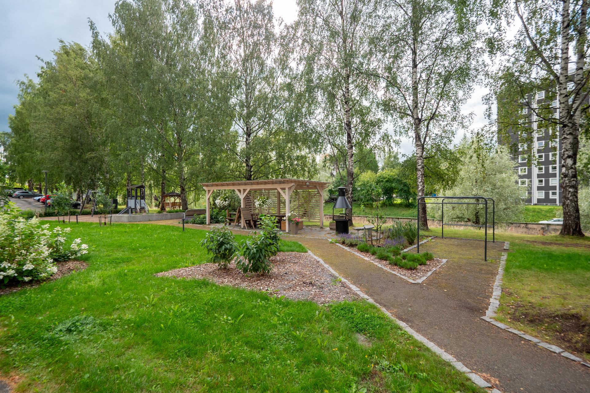 Koskitie 26, Tuira, Oulu