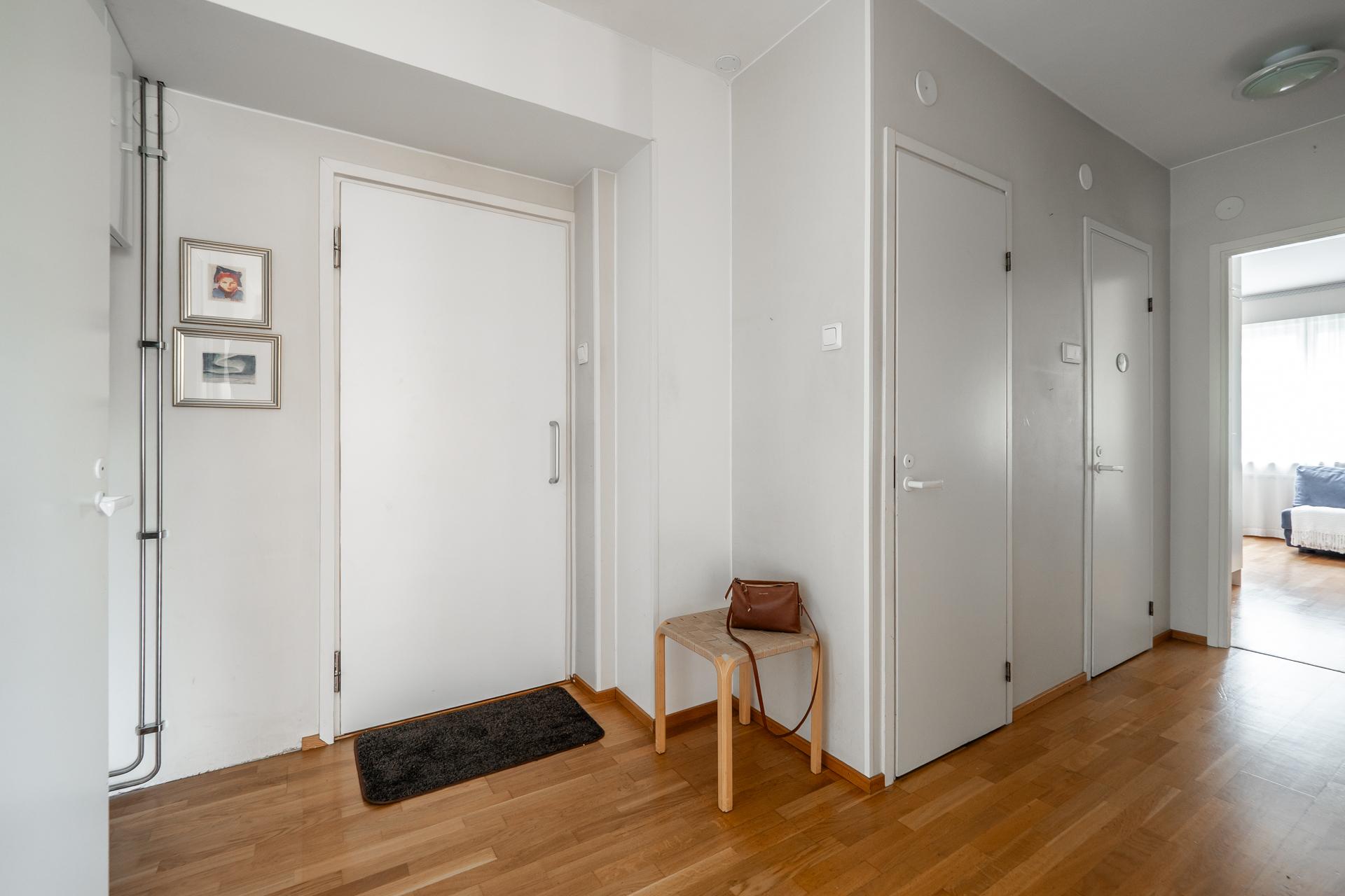 Koskitie 26, Tuira, Oulu