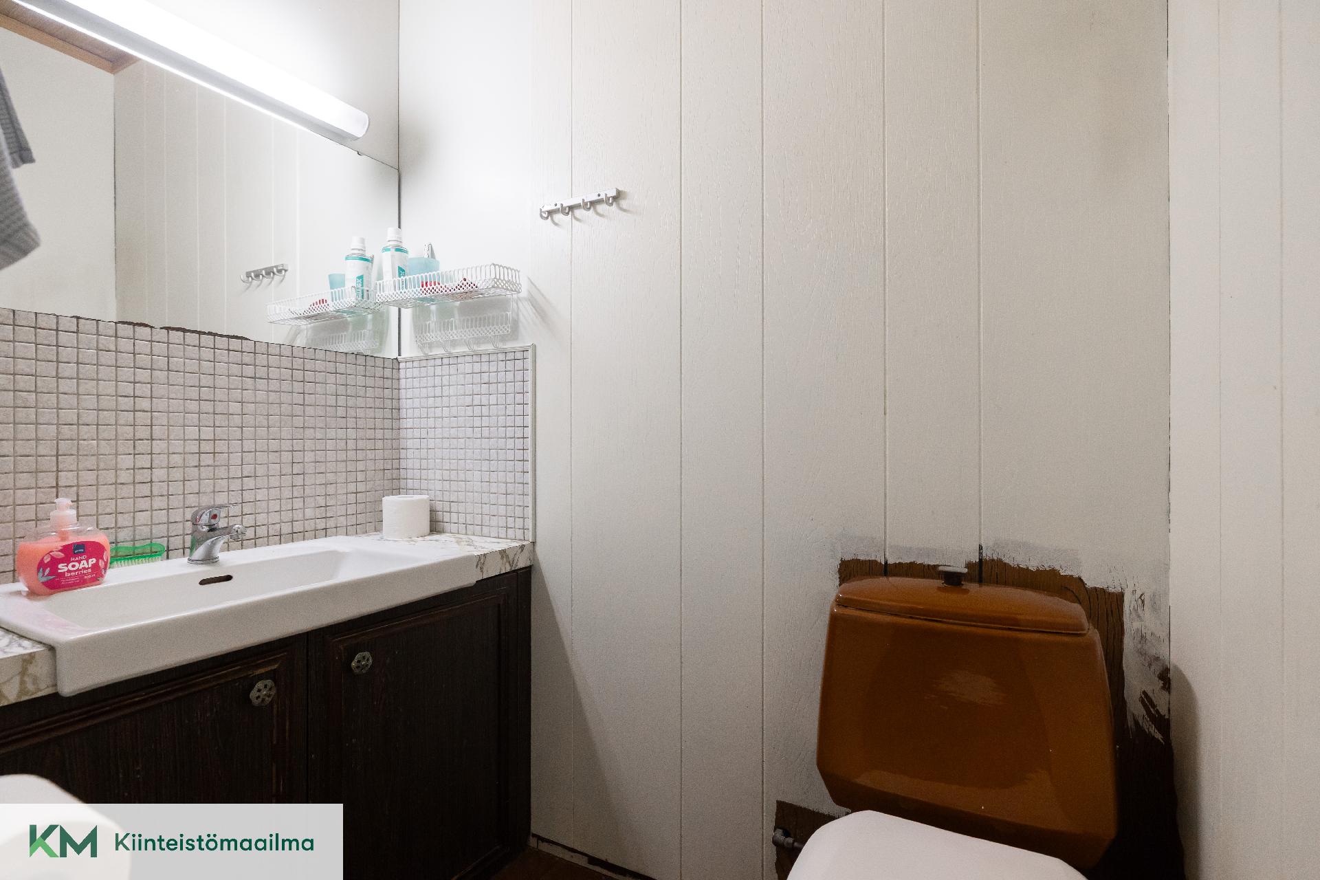 Oksapolku 1, Aittakorpi, Kotka