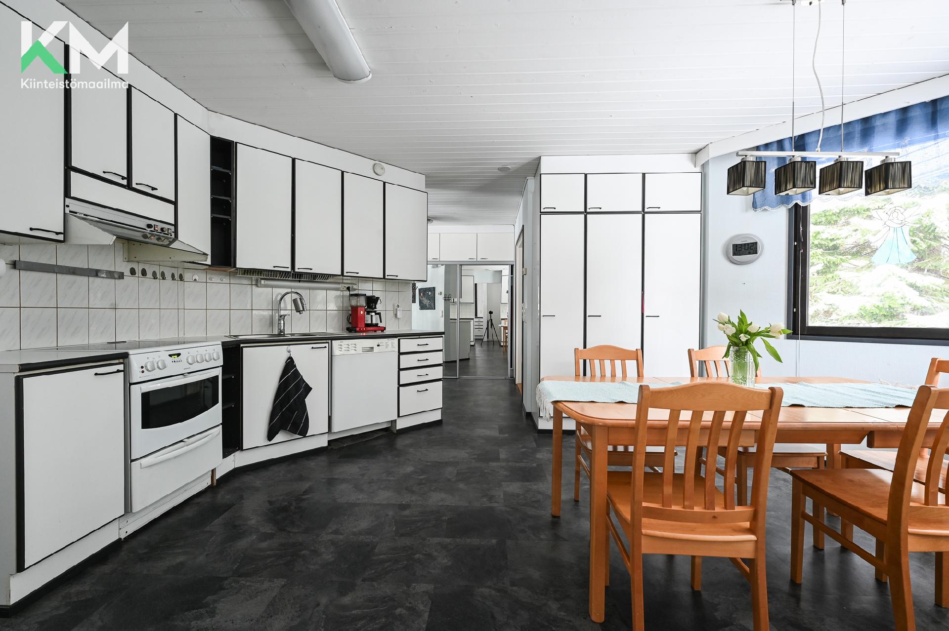 Vanhatie 1, Reinikka, Kurikka