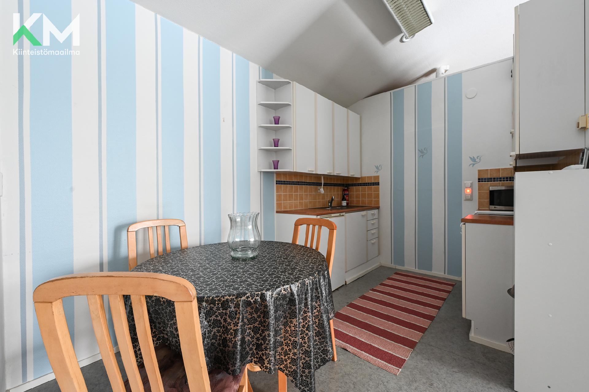 Vanhatie 1, Reinikka, Kurikka