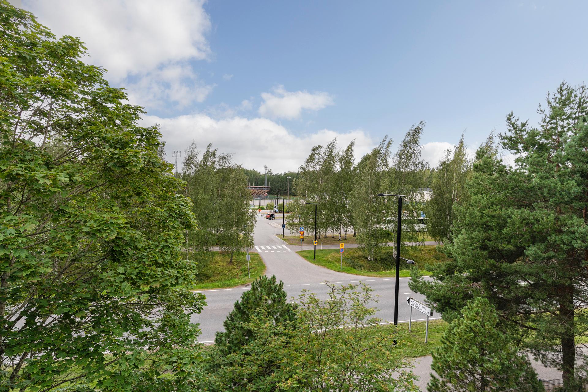 Kivikirveenkuja 3, Myyrmäki, Vantaa