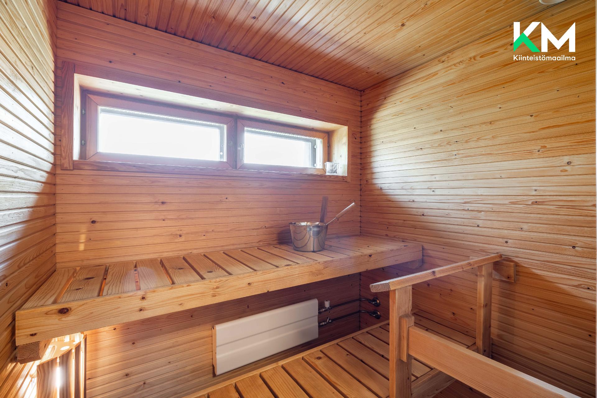 Kaivosvoudintie 3, Kaivoksela, Vantaa