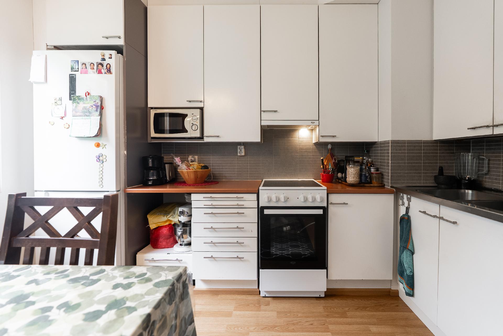 Maakotkantie 16, Kaukovainio, Oulu