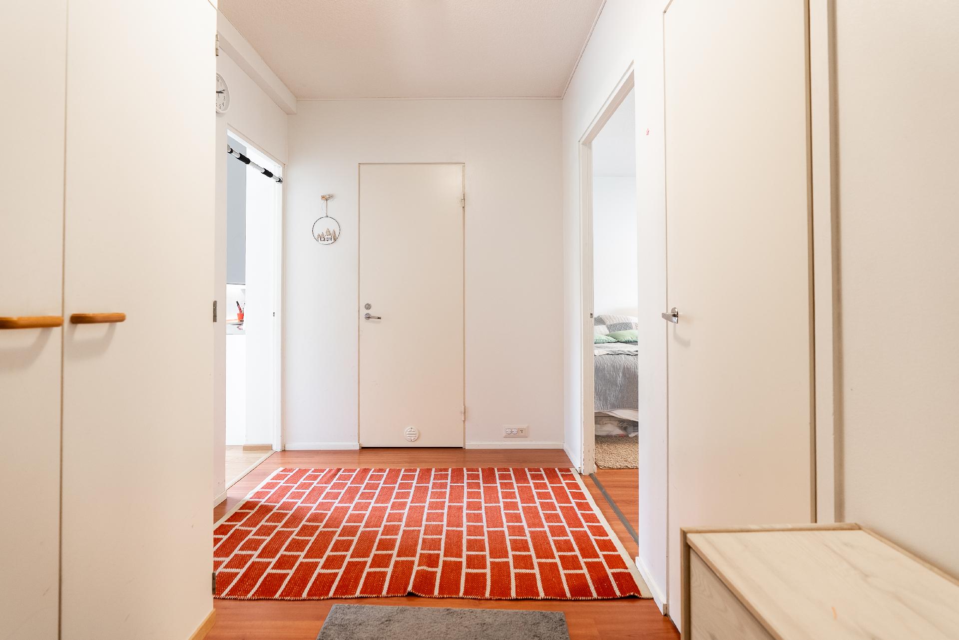 Maakotkantie 16, Kaukovainio, Oulu