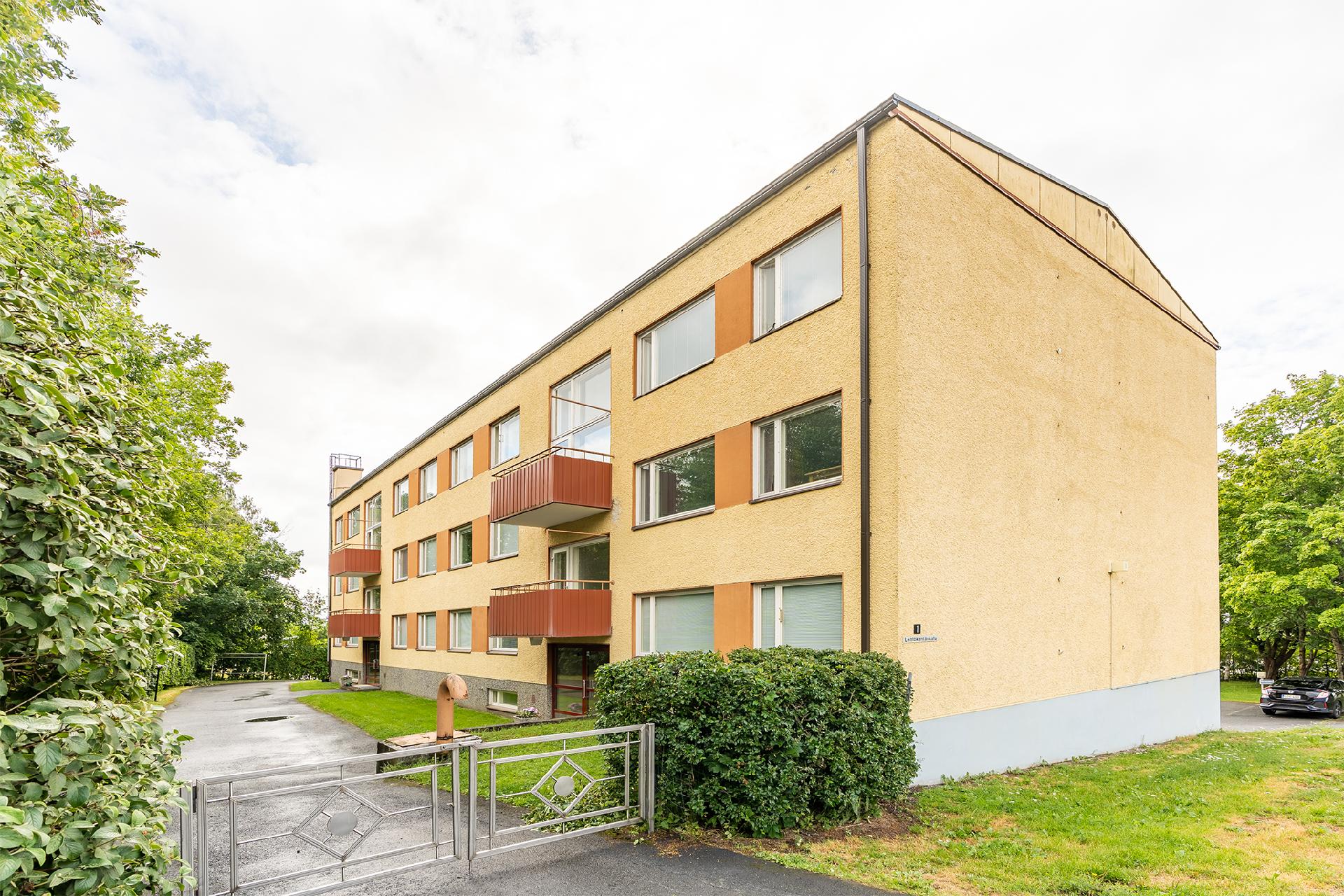 Lentokentänkatu 1, Rantaperkiö, Tampere