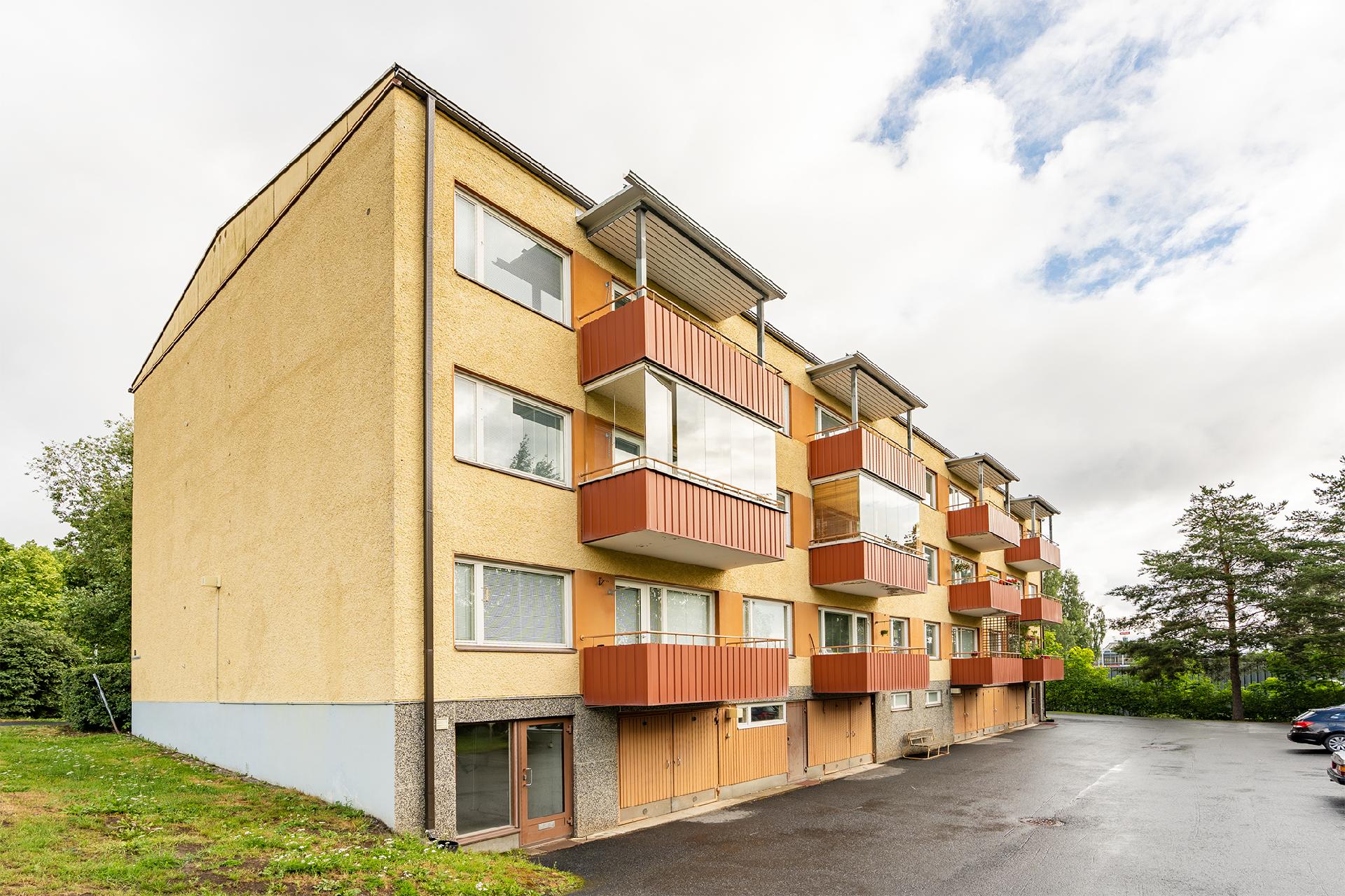 Lentokentänkatu 1, Rantaperkiö, Tampere