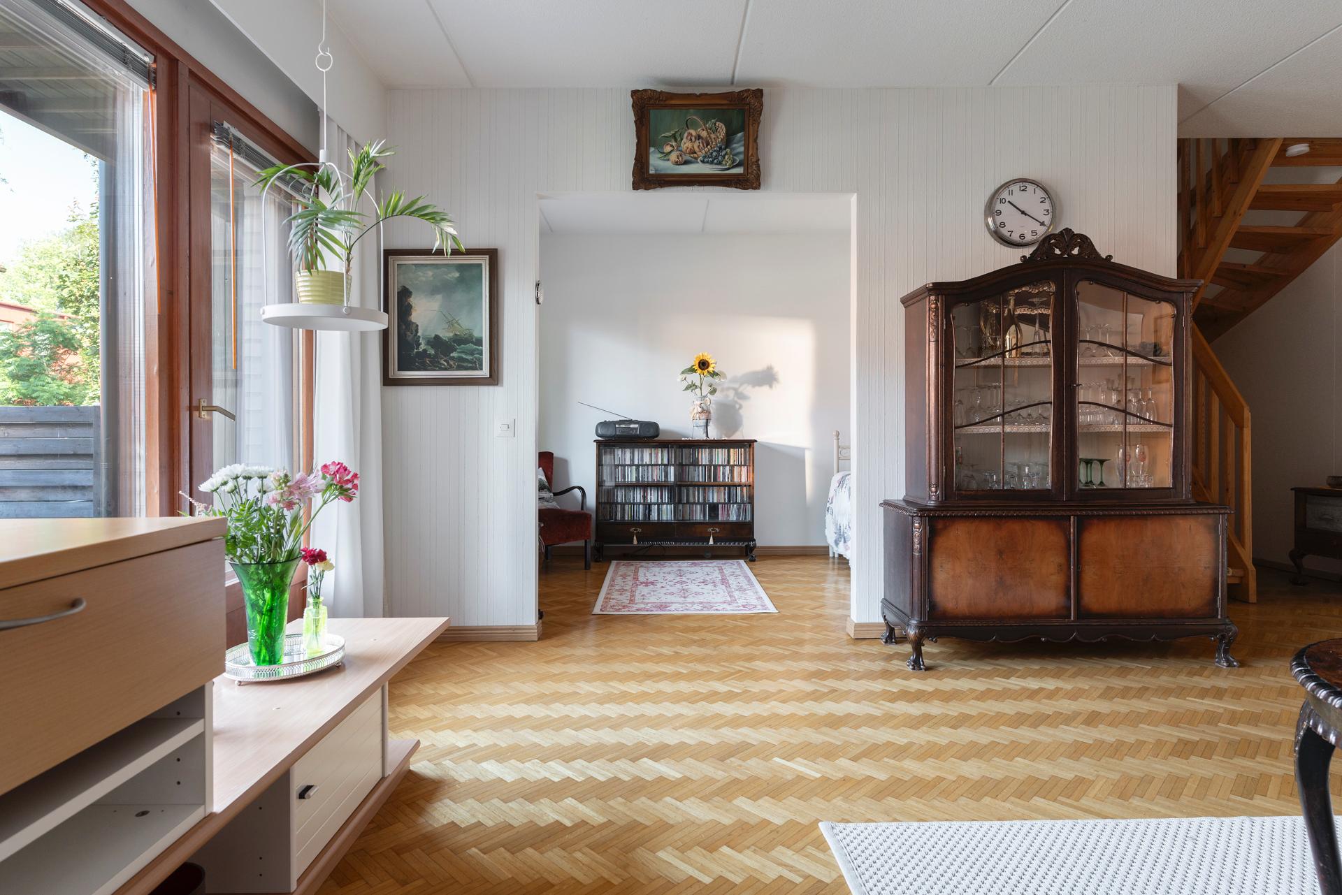 Etumetsäntie 12, Oulunkylä, Helsinki