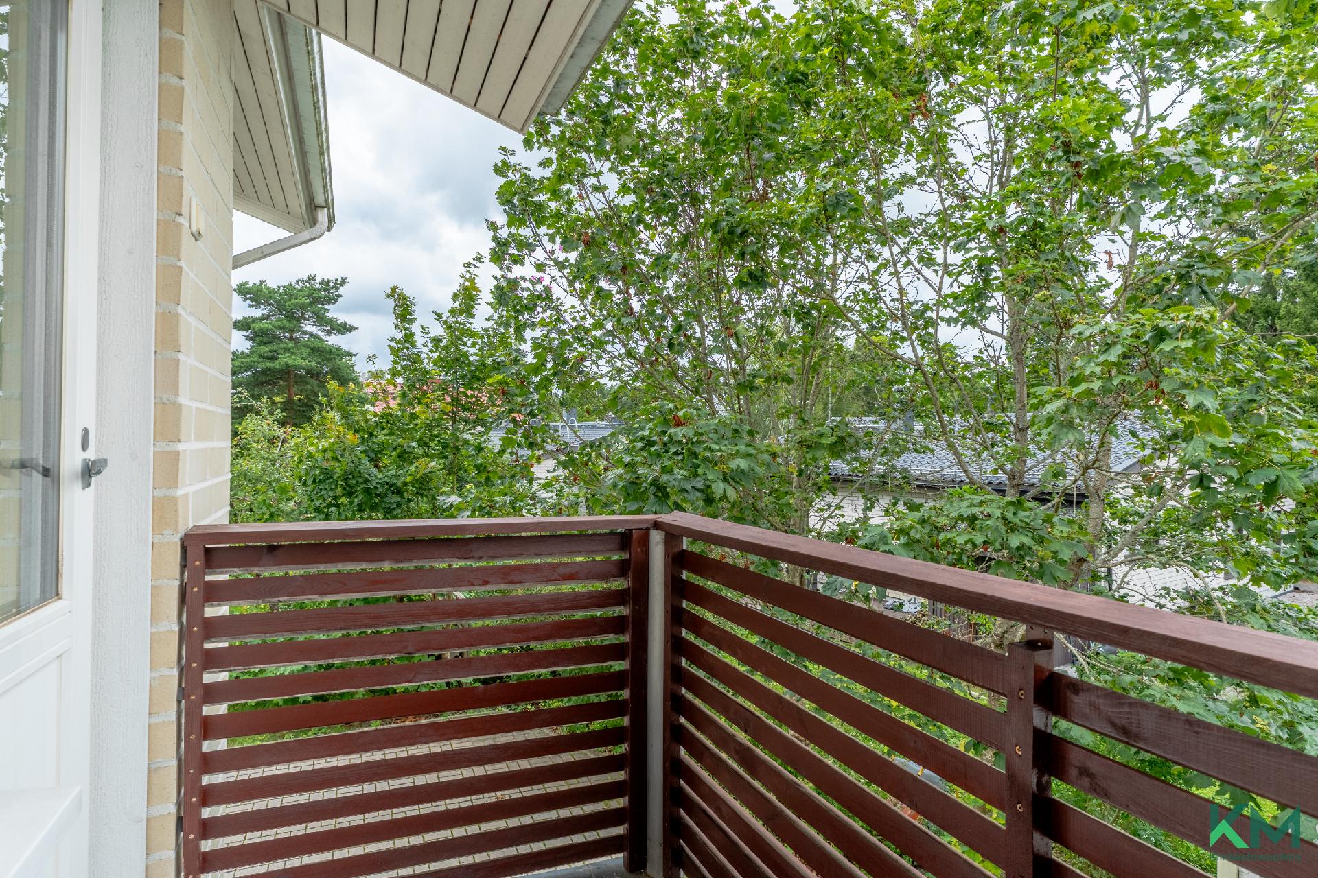 Raiviontie 3b, Paloheinä, Helsinki