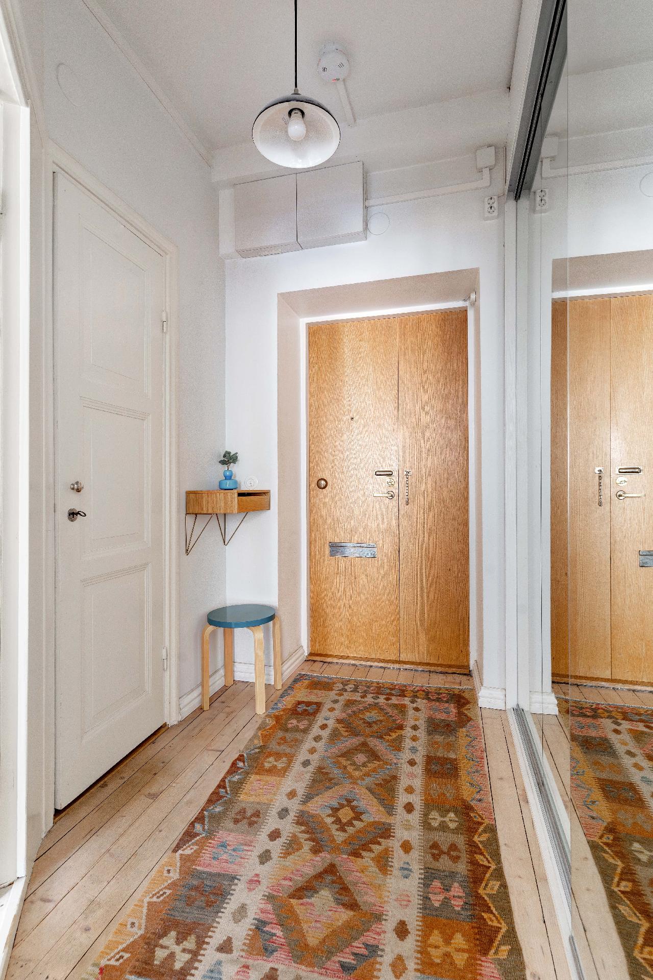 Caloniuksenkatu 5, Etu-Töölö, Helsinki