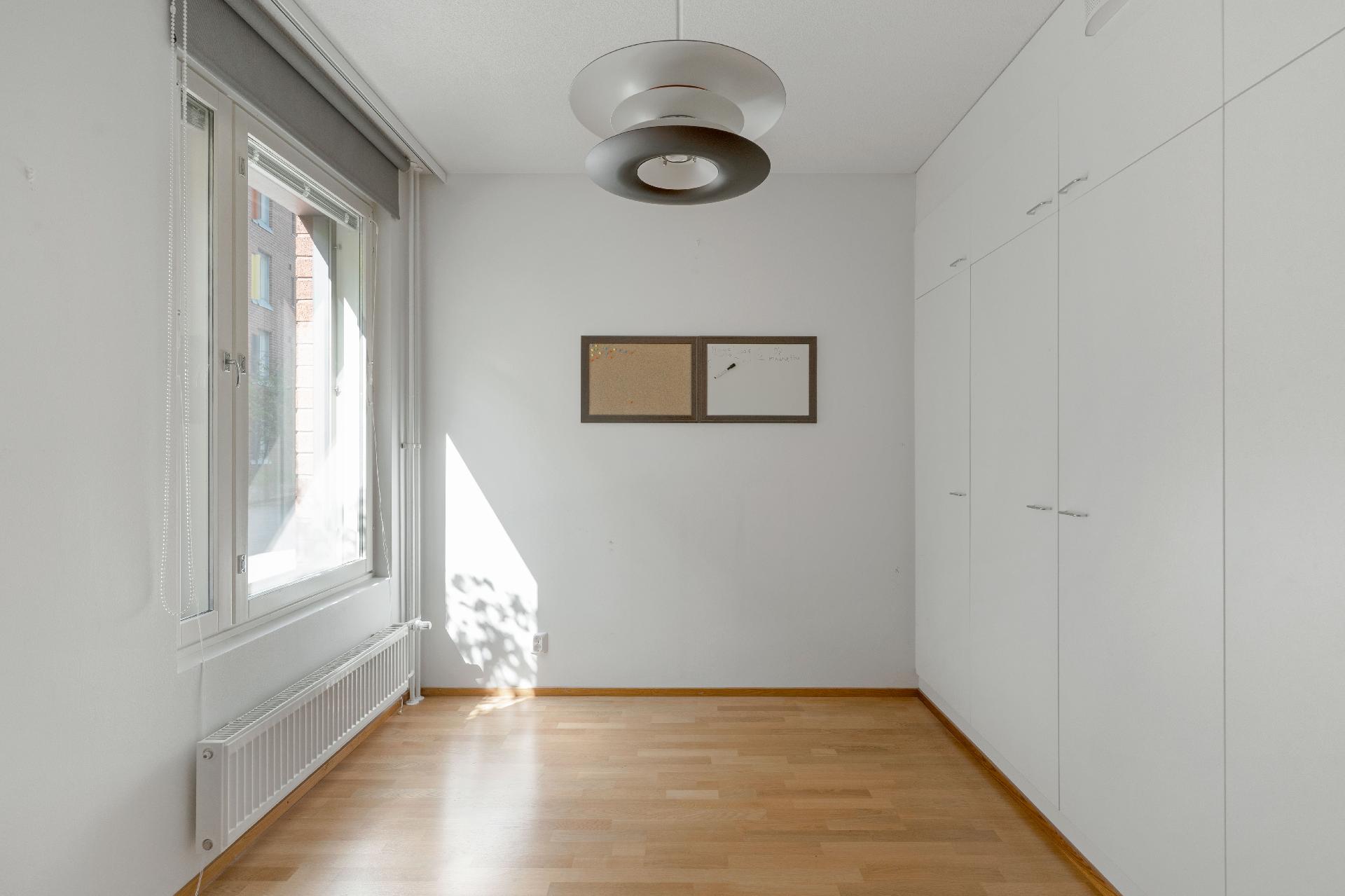 Kilterinaukio 5, Myyrmäki, Vantaa