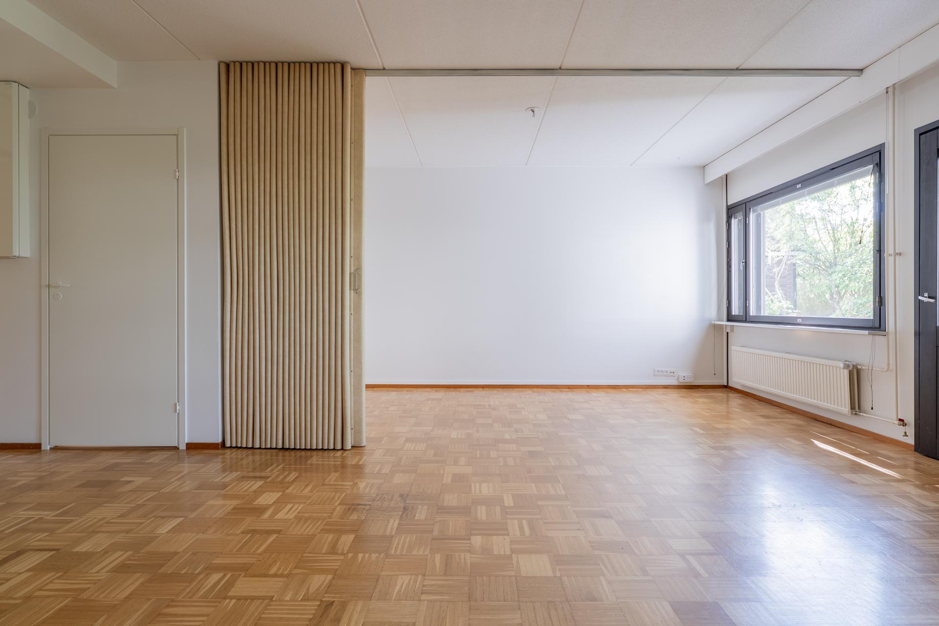 Piispantie 4, Pitäjänmäki, Helsinki