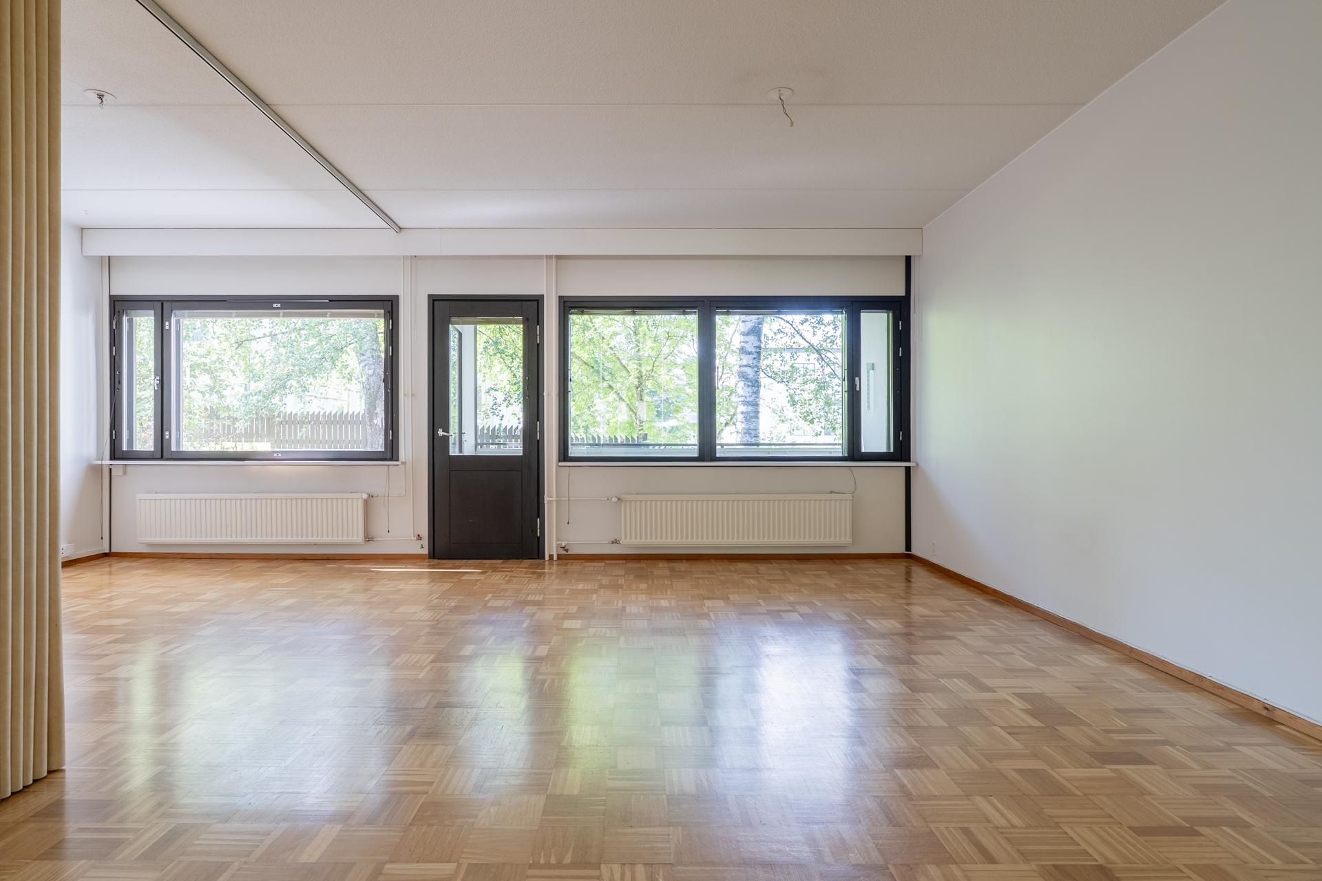 Piispantie 4, Pitäjänmäki, Helsinki