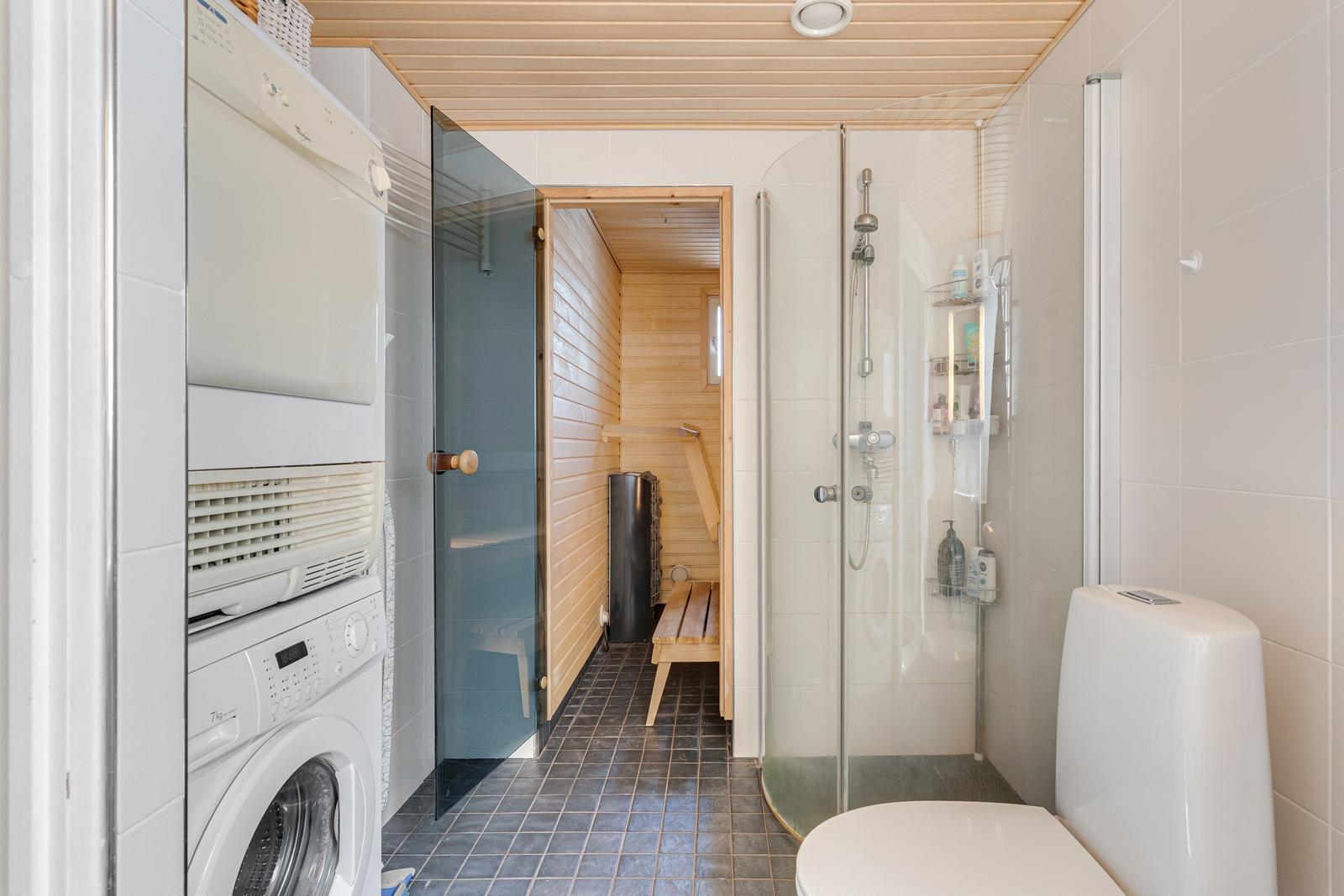 Heinäpellontie 9, Tapaninkylä, Helsinki