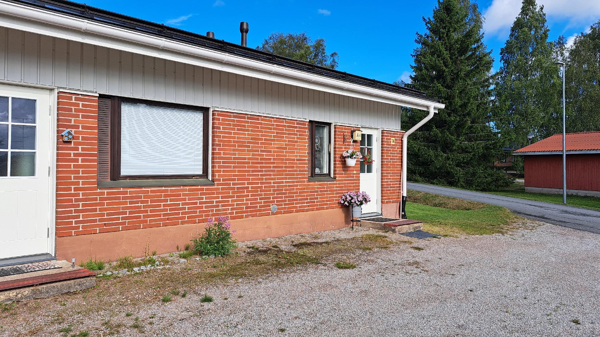 Sepäntie 7, Kiikala, Salo