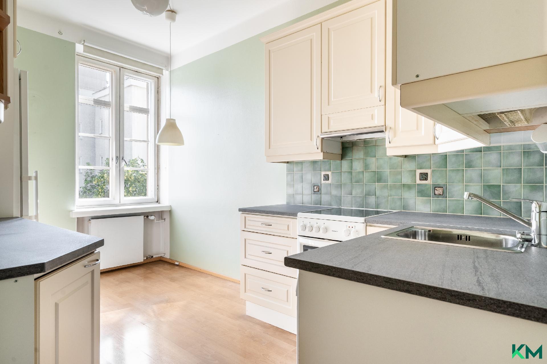 Saariniemenkatu 4, Siltasaari, Helsinki