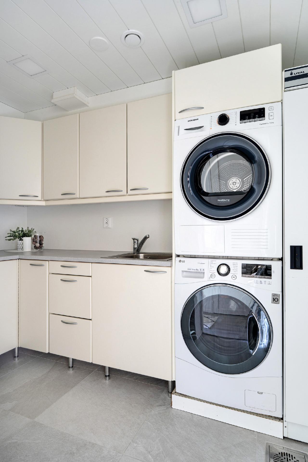 Laaksonpohjantie 15, Laaksolahti, Espoo