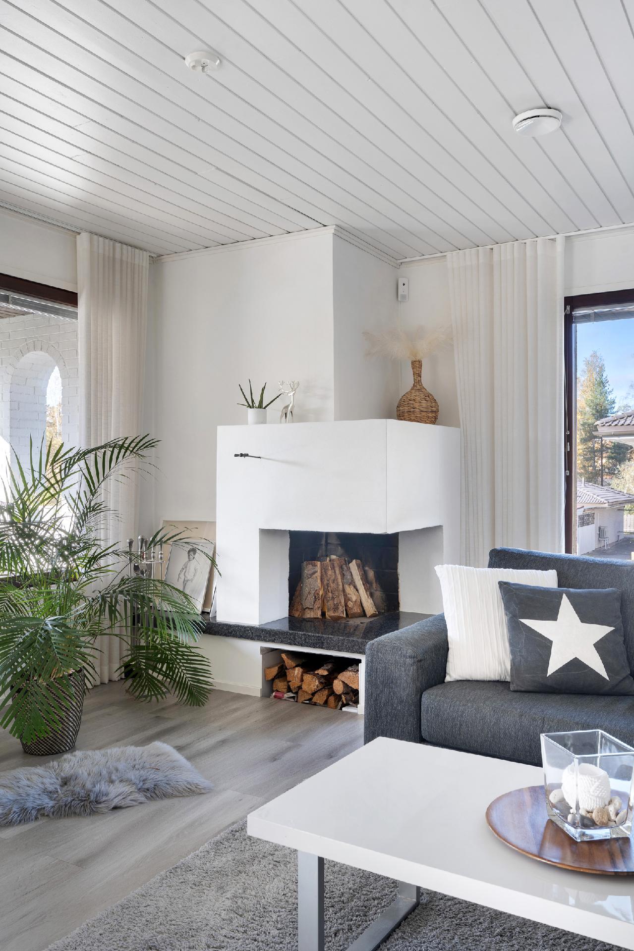 Laaksonpohjantie 15, Laaksolahti, Espoo