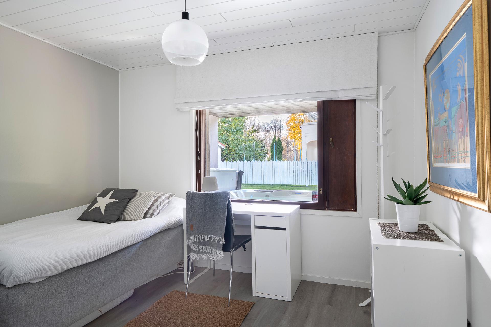 Laaksonpohjantie 15, Laaksolahti, Espoo