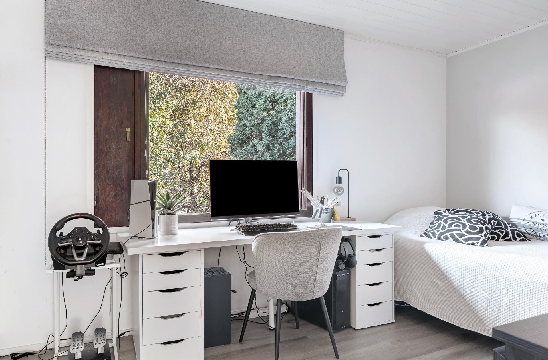 Laaksonpohjantie 15, Laaksolahti, Espoo