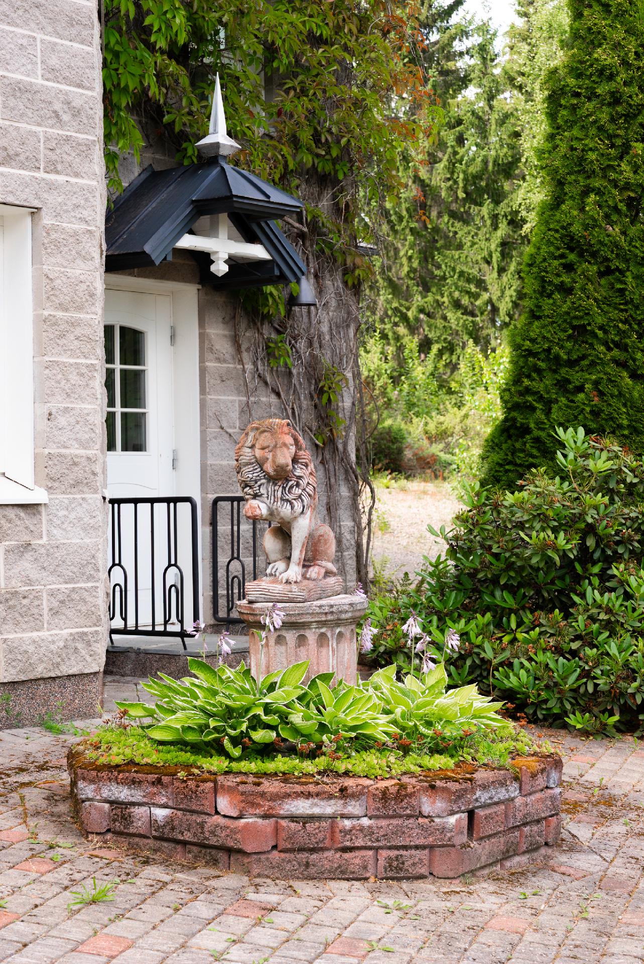 Nojosniementie 61, Laukaa