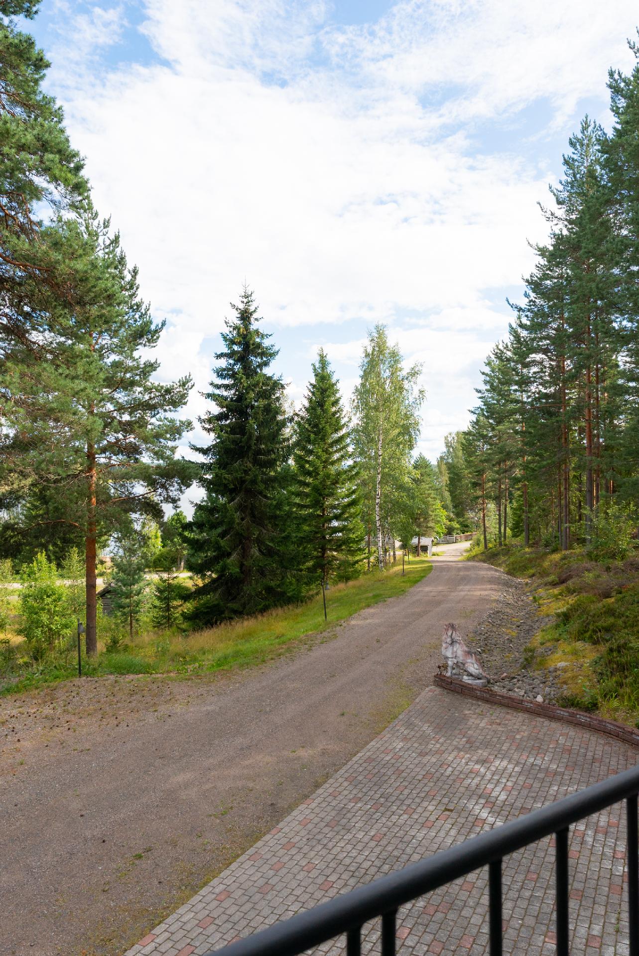 Nojosniementie 61, Laukaa