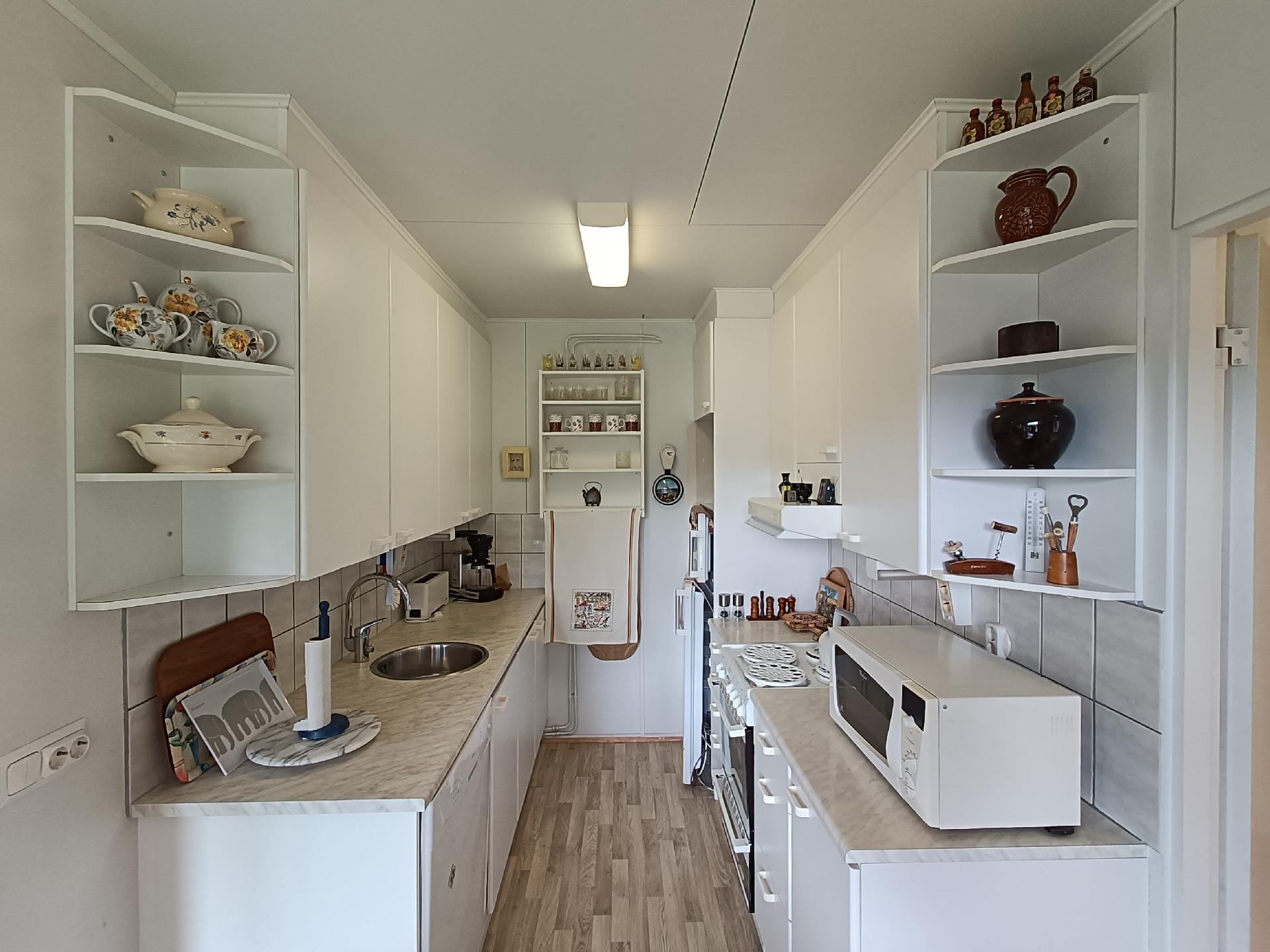 Koulutie 11, Hirvensalmi