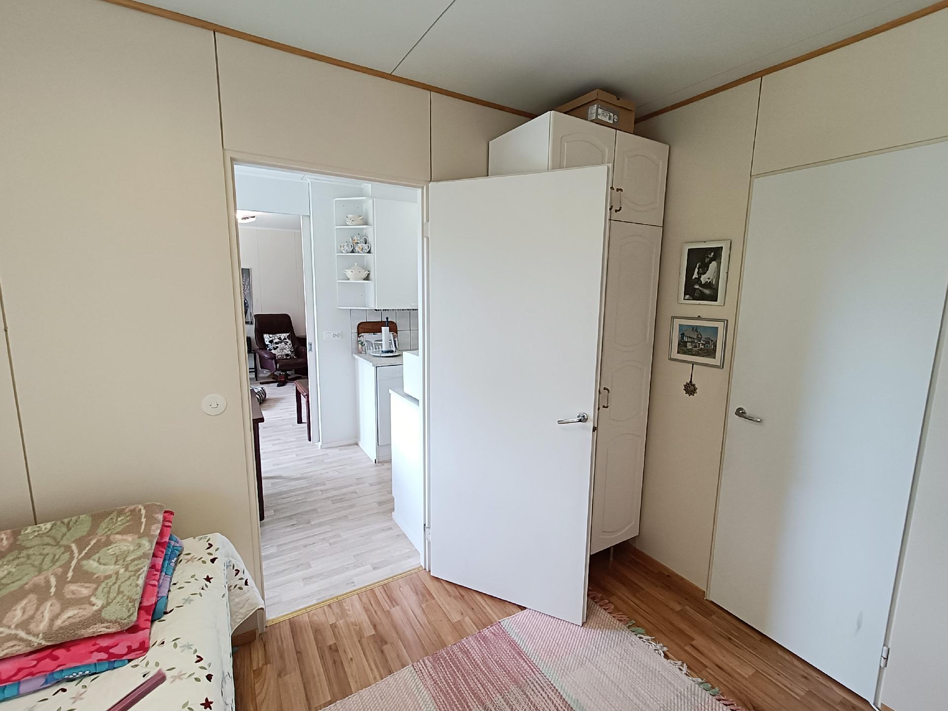 Koulutie 11, Hirvensalmi