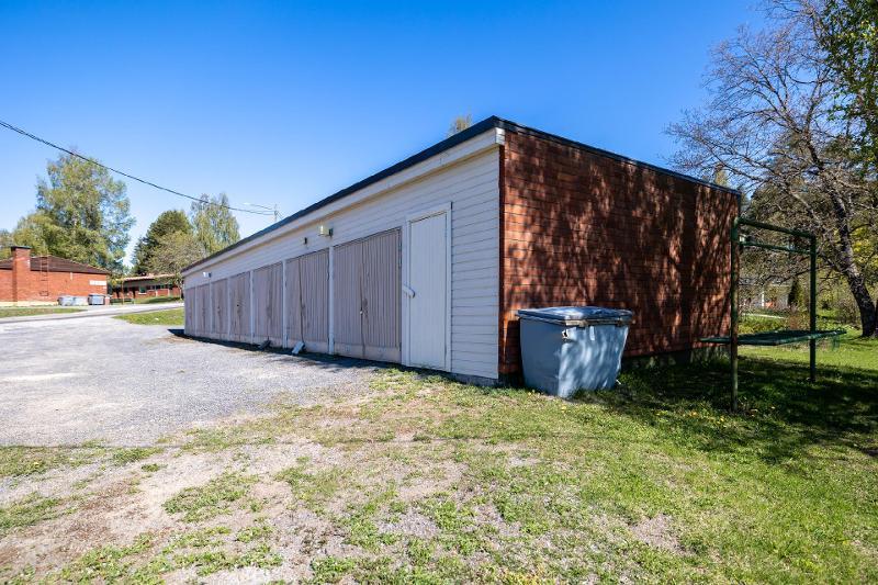 Koulutie 11, Hirvensalmi