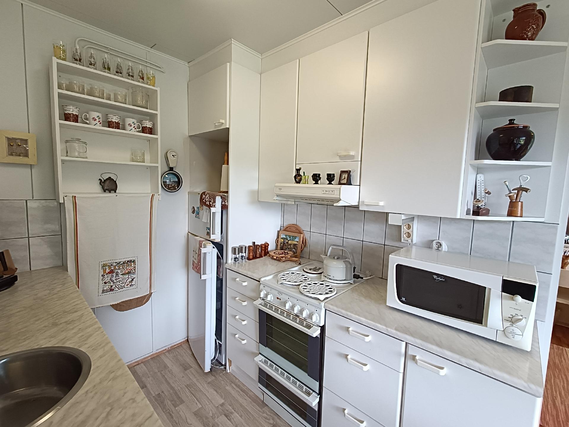 Koulutie 11, Hirvensalmi