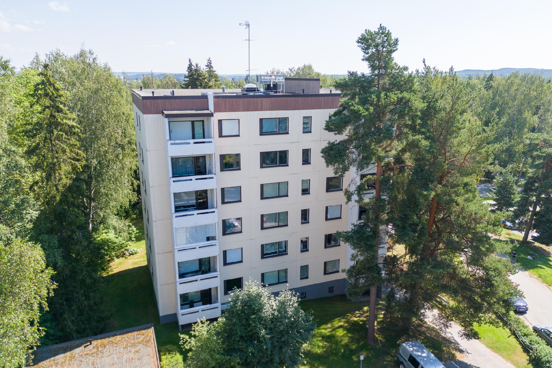 Karjalantie 7, Ulvajanniemi, Valkeakoski